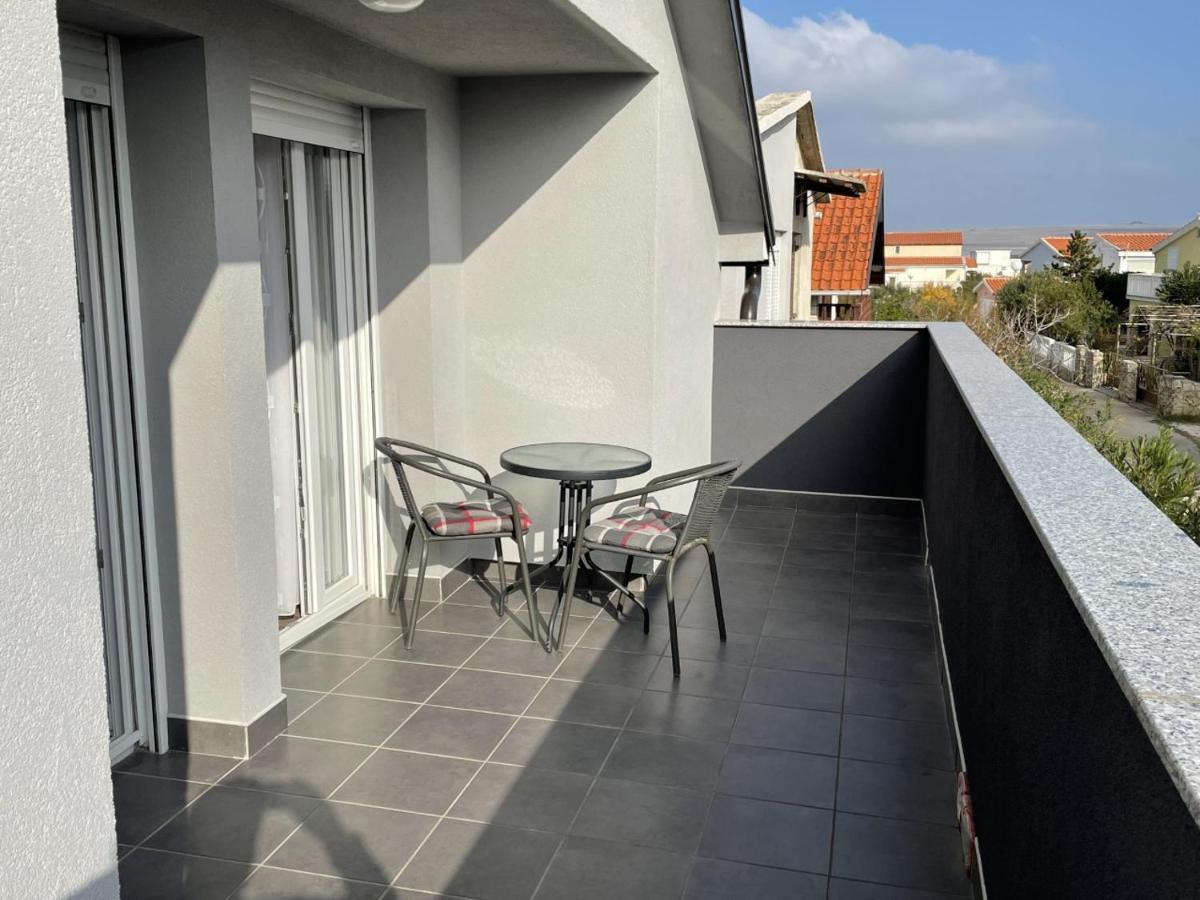 Boja Apartment Vir