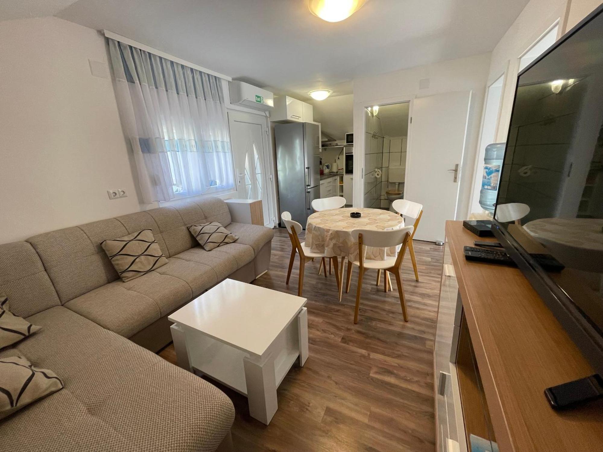 Boja Apartment *